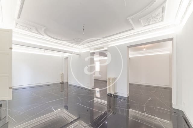 Appartement de 3 chambres à louer à Argüelles, Madrid ville - 4 500 € (Ref: 10102493)