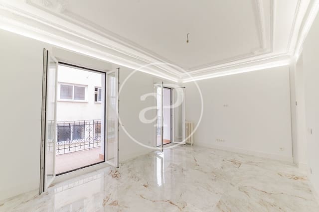 Appartement de 3 chambres à louer à Argüelles, Madrid ville - 4 500 € (Ref: 10102493)