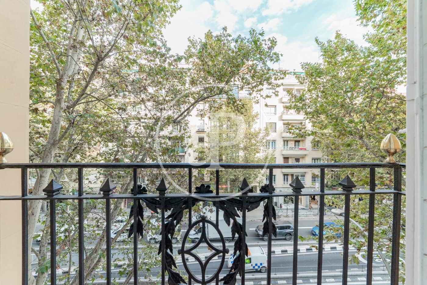 Appartement de 3 chambres à louer à Madrid ville - 4 500 € (Ref: 10102493)