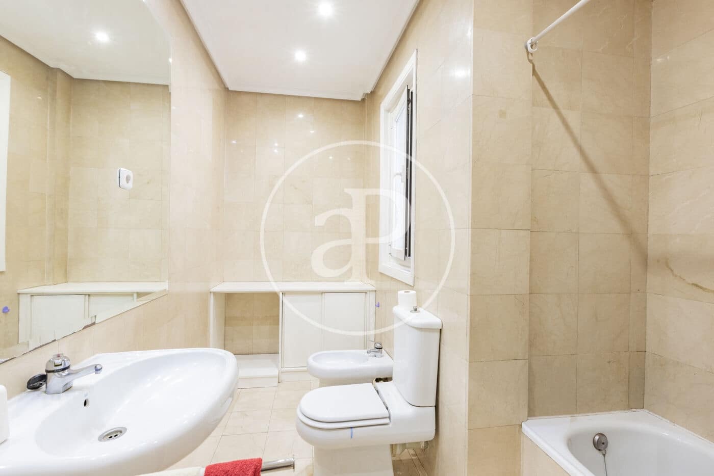 2 quarto Apartamento para venda em Madrid cidade com garagem - 750 000 € (Ref: 10102494)