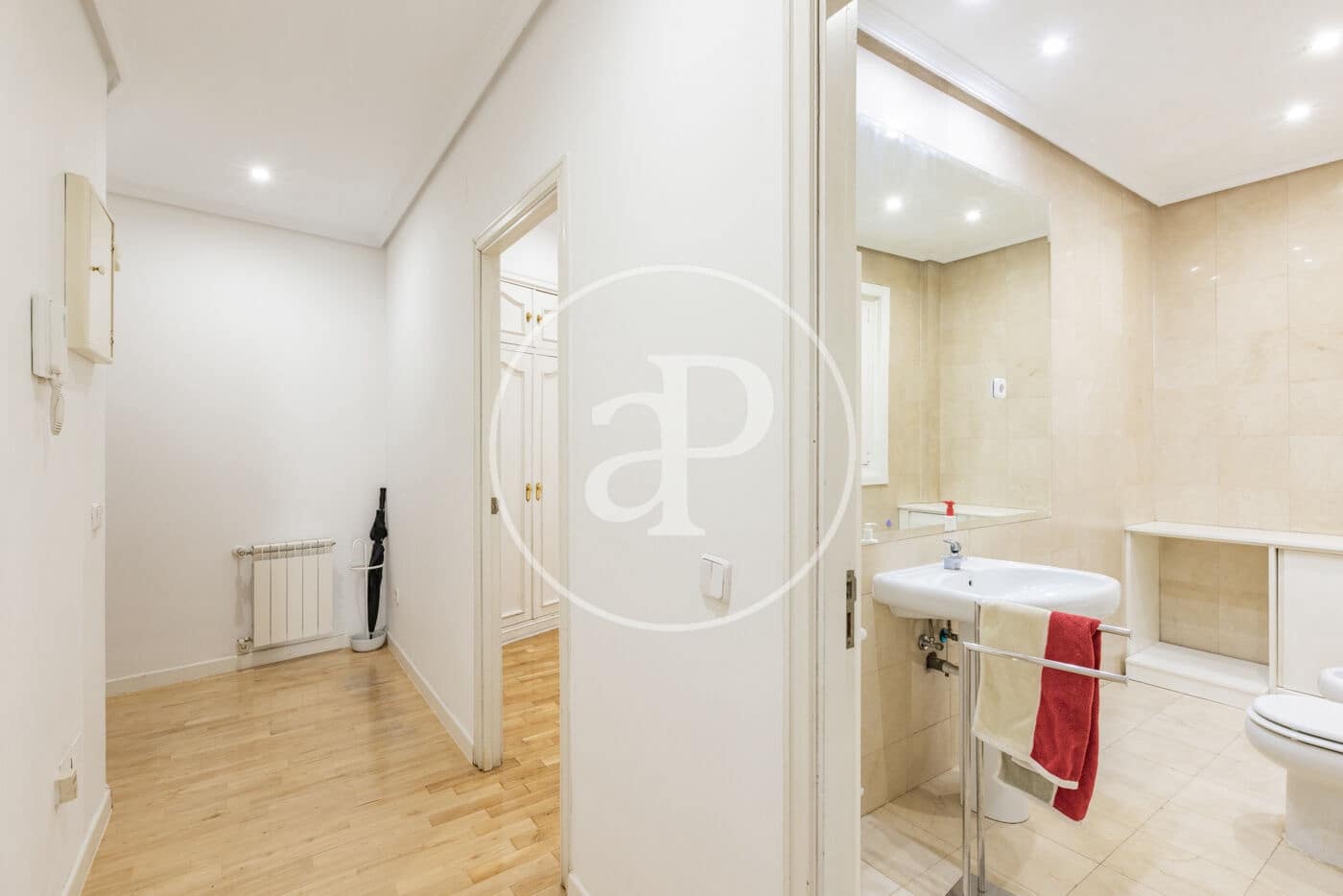 2 quarto Apartamento para venda em Madrid cidade com garagem - 750 000 € (Ref: 10102494)