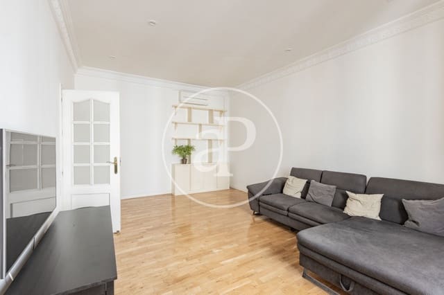 2 quarto Apartamento para venda em Palacio, Madrid cidade com garagem - 750 000 € (Ref: 10102494)