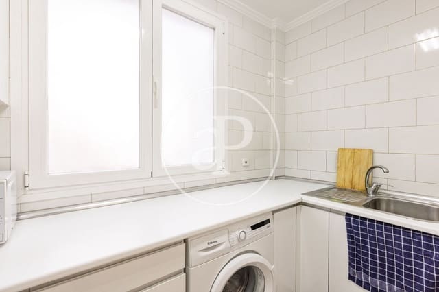 2 quarto Apartamento para venda em Palacio, Madrid cidade com garagem - 750 000 € (Ref: 10102494)