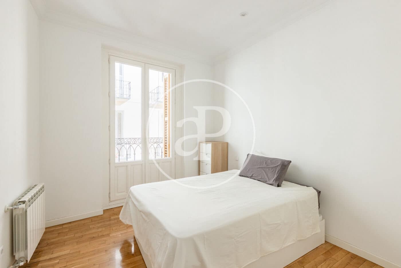 2 quarto Apartamento para venda em Madrid cidade com garagem - 750 000 € (Ref: 10102494)