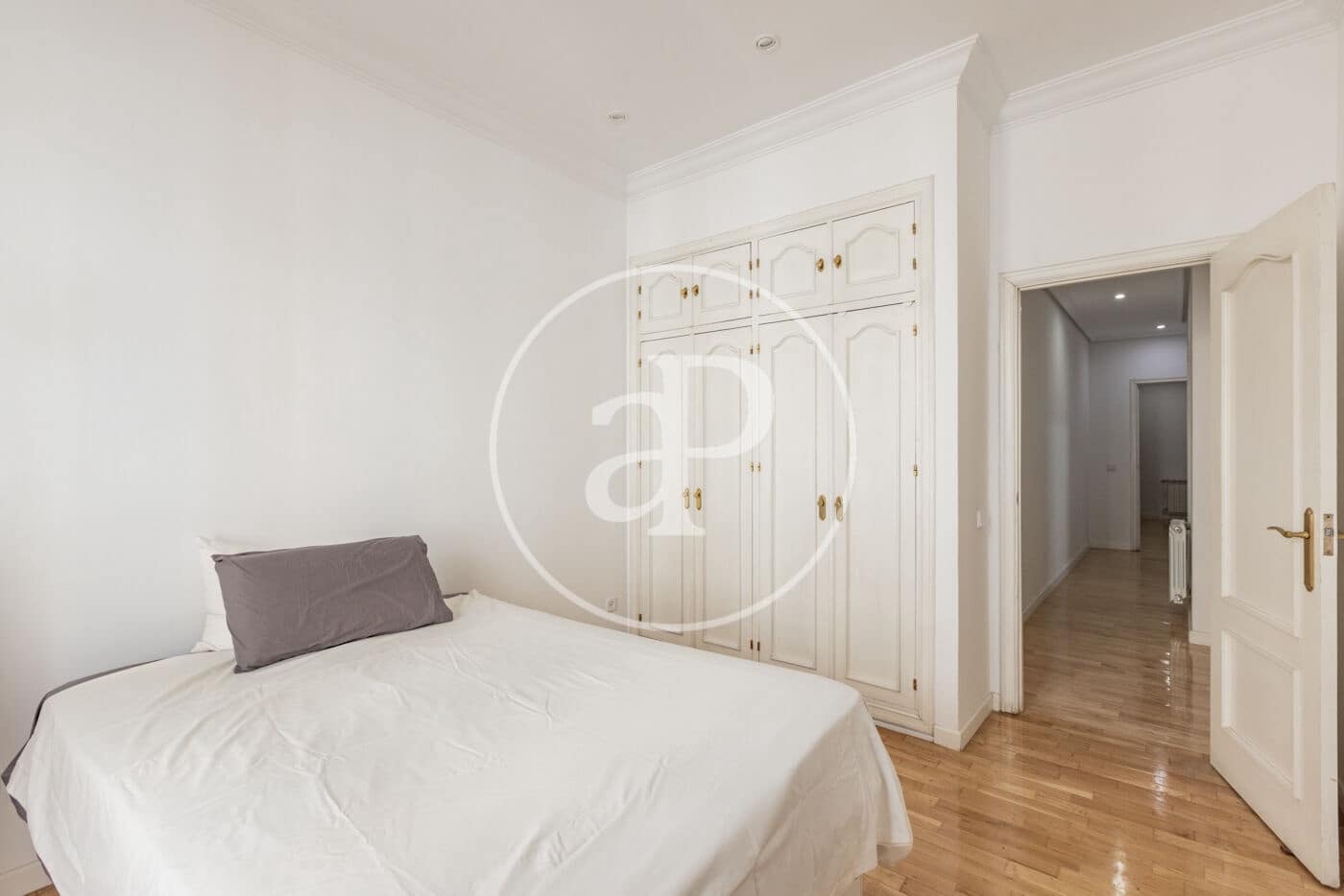 2 quarto Apartamento para venda em Madrid cidade com garagem - 750 000 € (Ref: 10102494)