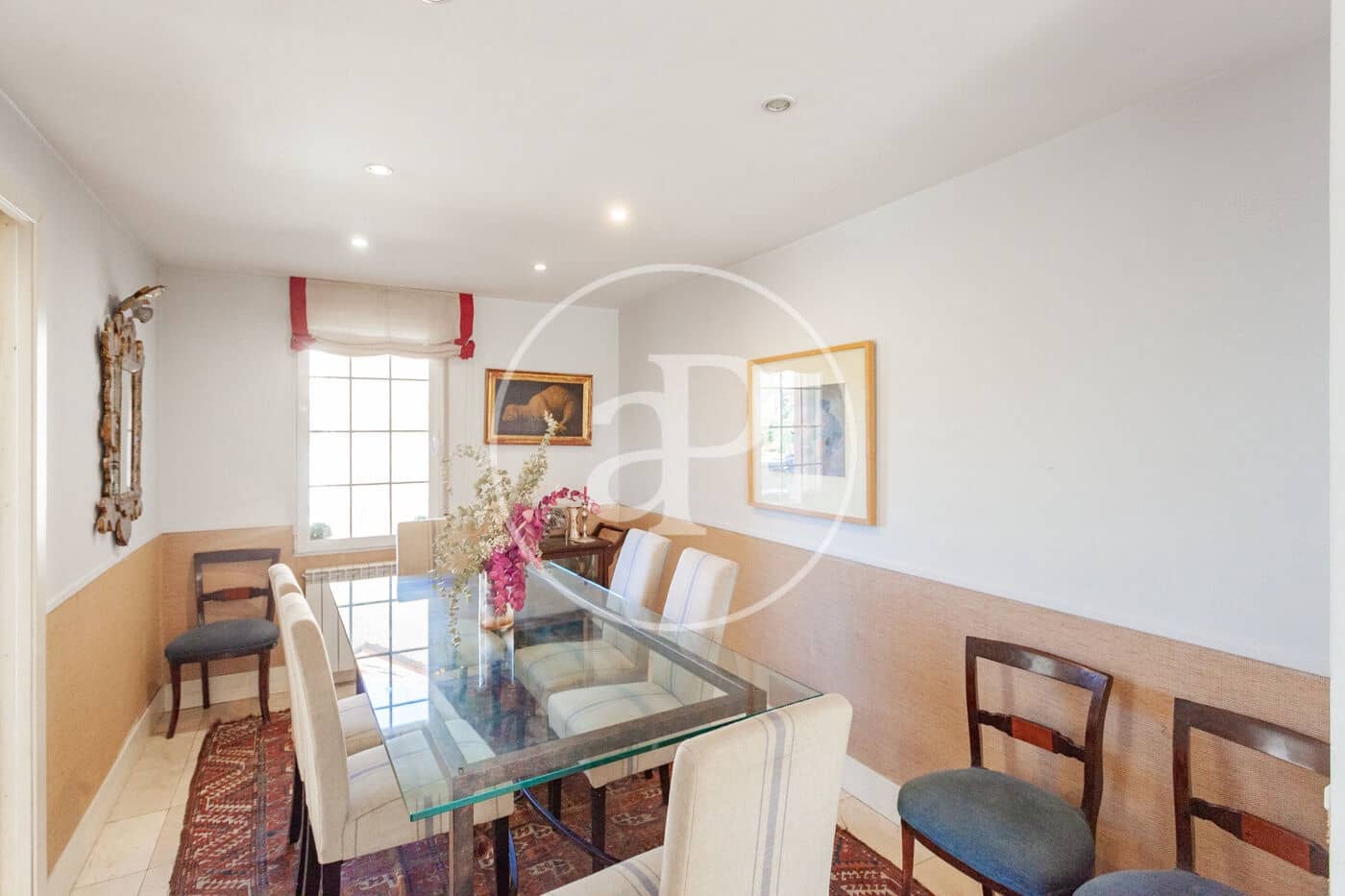 4 Zimmer Villa zu verkaufen in Pozuelo de Alarcon mit Pool Garage - 1.240.000 € (Ref: 10102495)