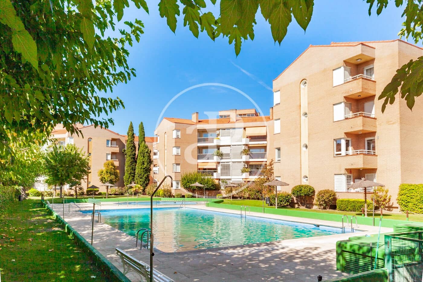 4 Zimmer Villa zu verkaufen in Pozuelo de Alarcon mit Pool Garage - 1.240.000 € (Ref: 10102495)