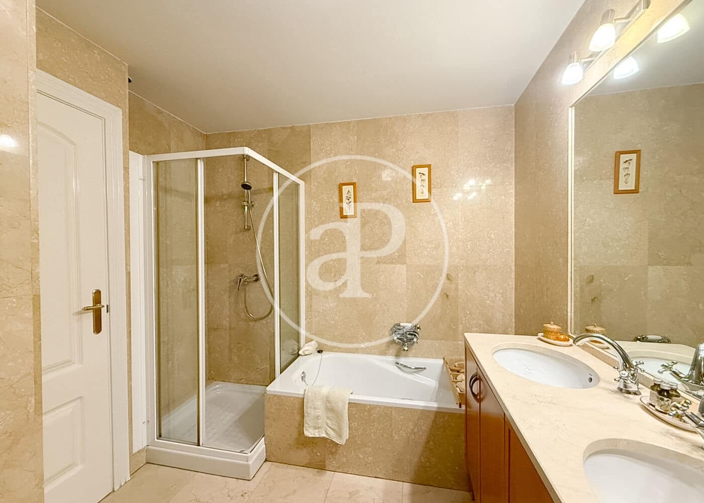 2 soveværelse Lejlighed til salg i Madrid by - € 1.250.000 (Ref: 10102497)