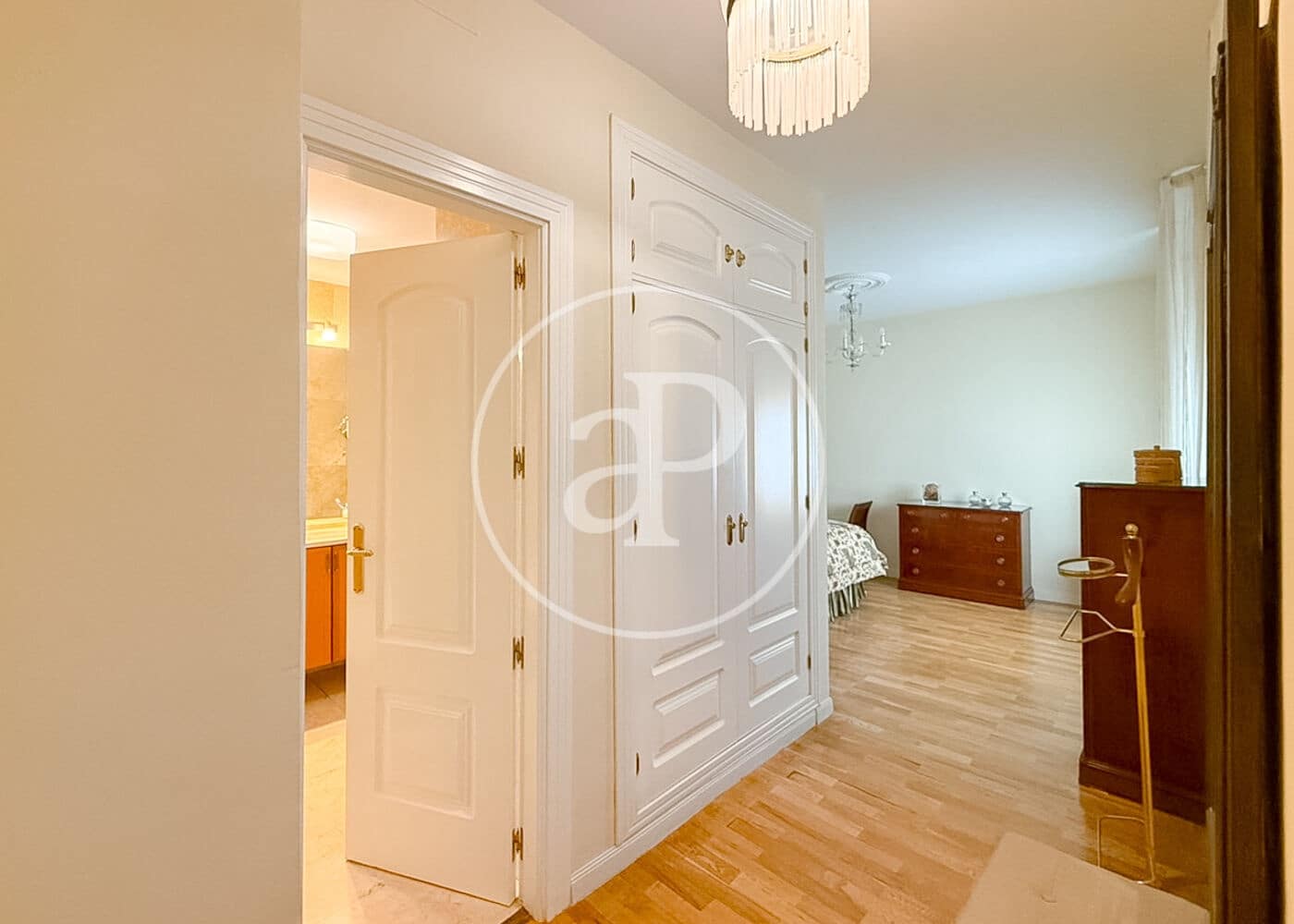 2 soveværelse Lejlighed til salg i Madrid by - € 1.250.000 (Ref: 10102497)