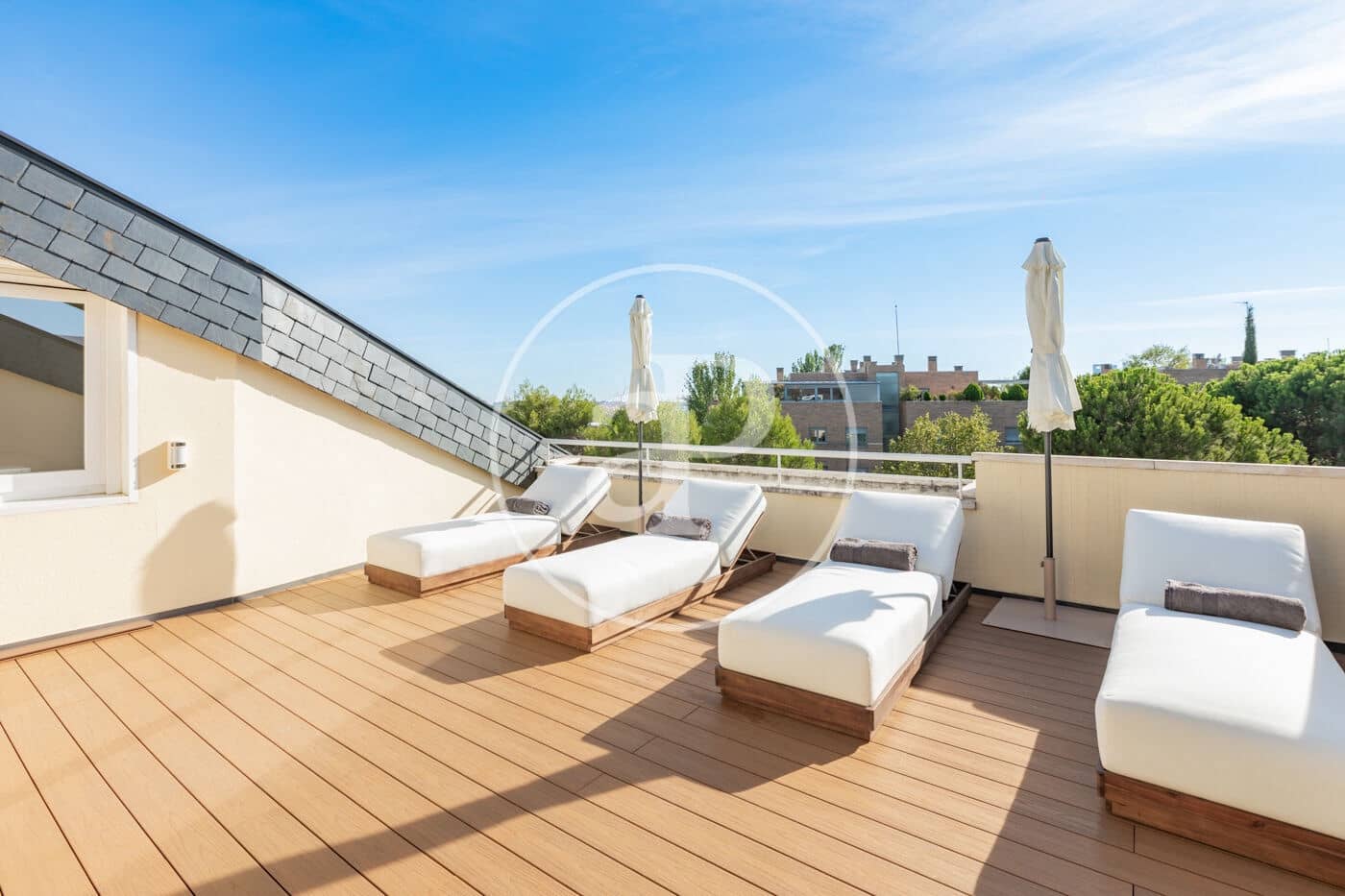 3 bedroom Apartment for sale in La Moraleja with pool garage - € 1,560,000 (Ref: 10109631)