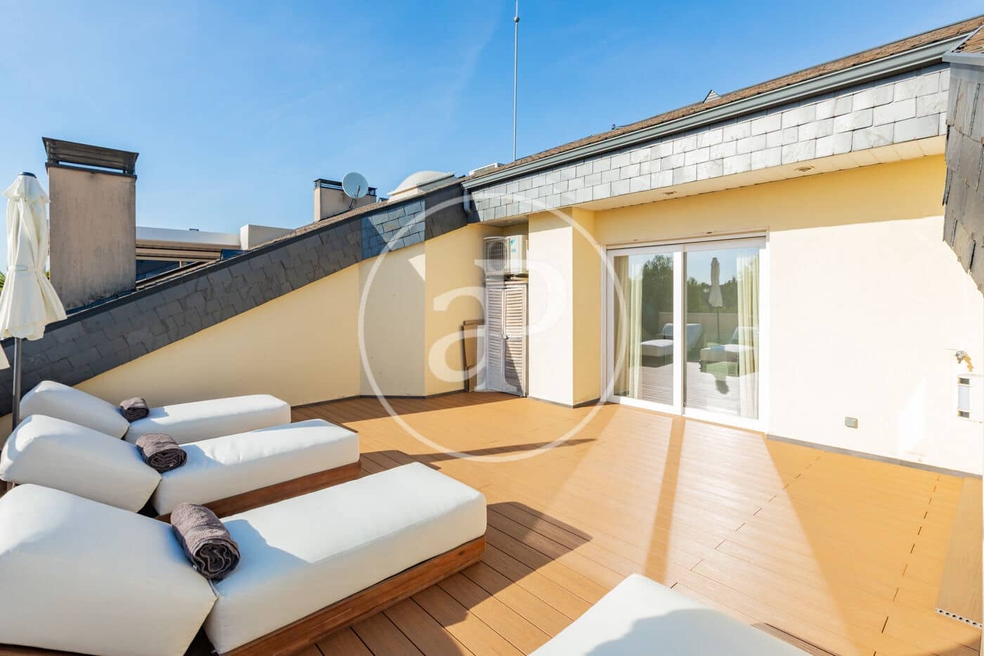 3 bedroom Apartment for sale in La Moraleja with pool garage - € 1,560,000 (Ref: 10109631)