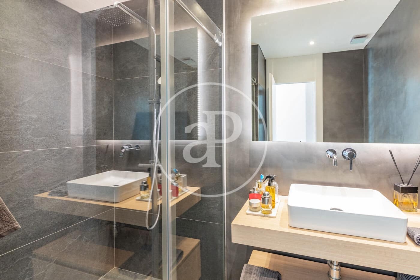 3 bedroom Apartment for sale in La Moraleja with pool garage - € 1,560,000 (Ref: 10109631)