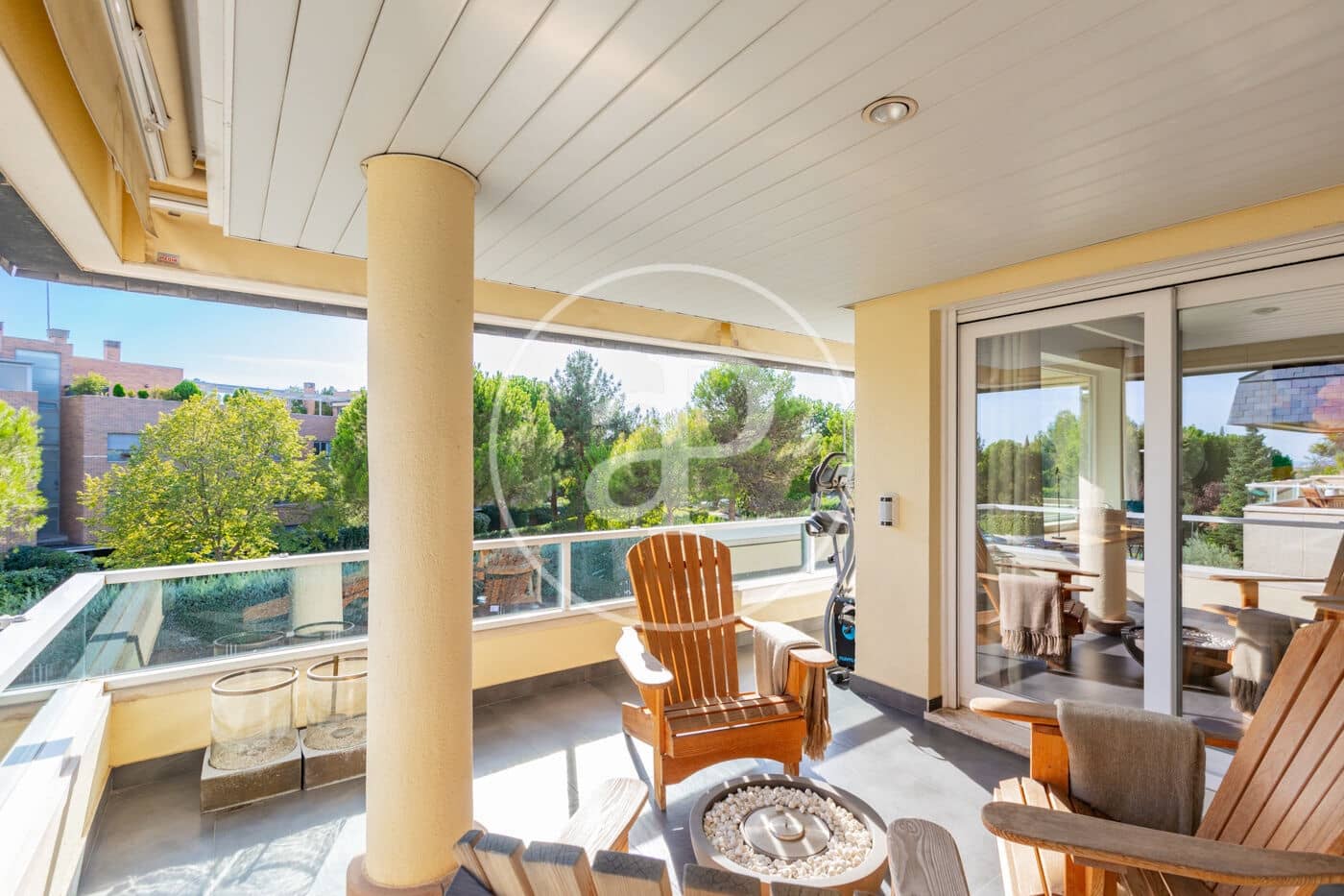 3 bedroom Apartment for sale in La Moraleja with pool garage - € 1,560,000 (Ref: 10109631)