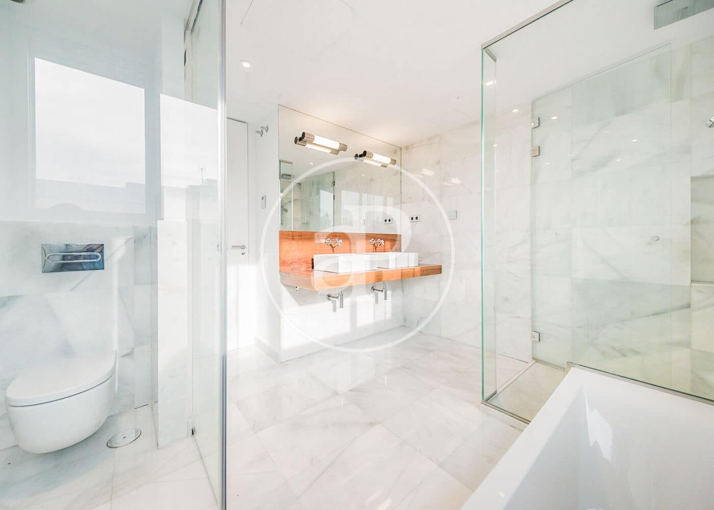 5 bedroom Villa for sale in Madrid city with pool garage - € 3,500,000 (Ref: 10109632)