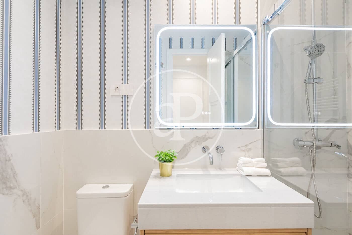 Apartamento de 3 habitaciones en Madrid ciudad en venta - 1.750.000 € (Ref: 10109634)