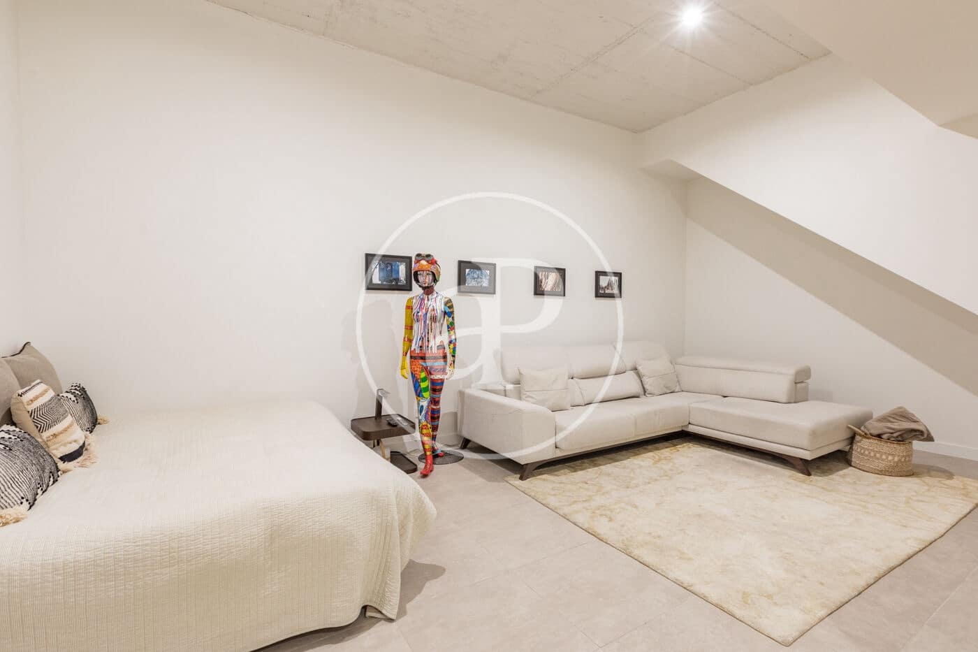 5 bedroom Villa for sale in La Moraleja with pool garage - € 2,180,000 (Ref: 10109635)