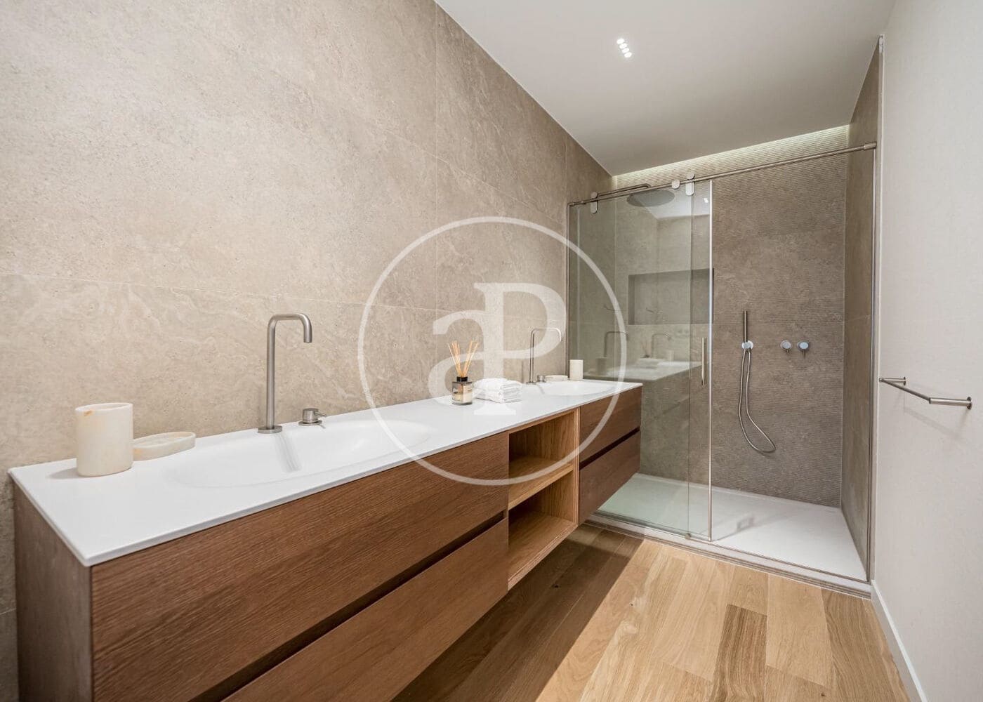 Apartamento de 4 habitaciones en Madrid ciudad en venta con garaje - 4.120.000 € (Ref: 10109636)