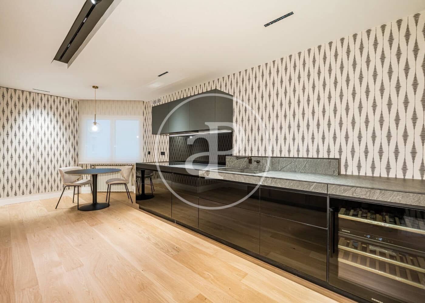 Apartamento de 4 habitaciones en Madrid ciudad en venta con garaje - 4.120.000 € (Ref: 10109636)