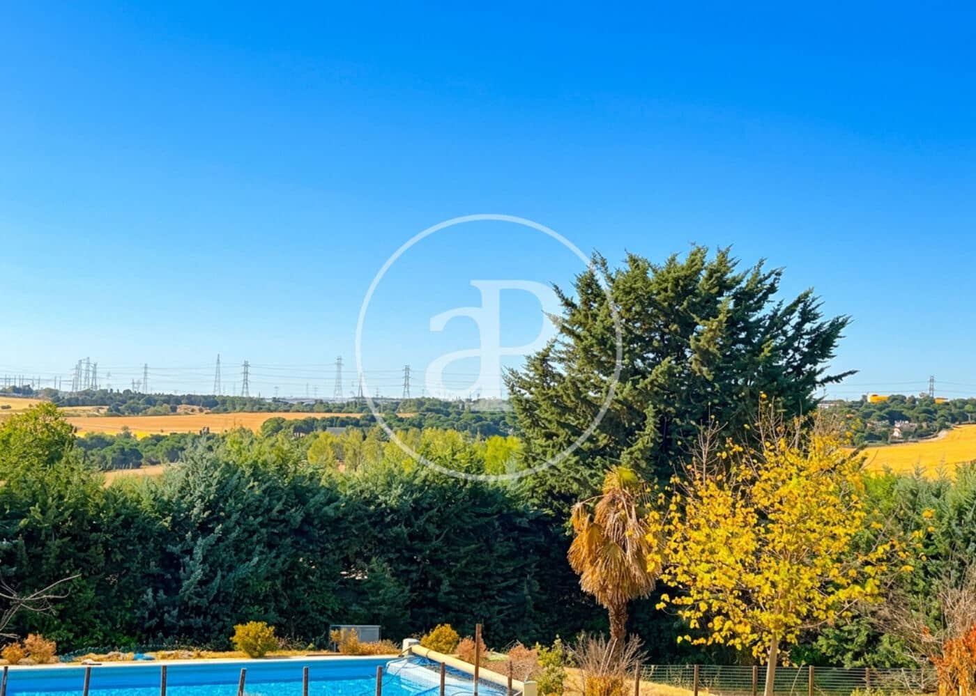 Undeveloped Land for sale in San Sebastian de los Reyes - € 1,200,000 (Ref: 10115671)