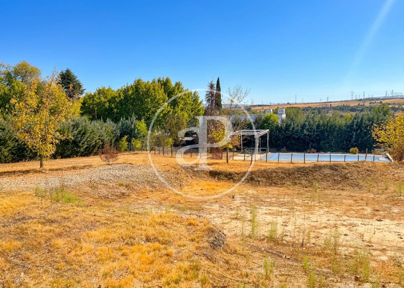 Undeveloped Land for sale in San Sebastian de los Reyes - € 1,200,000 (Ref: 10115671)