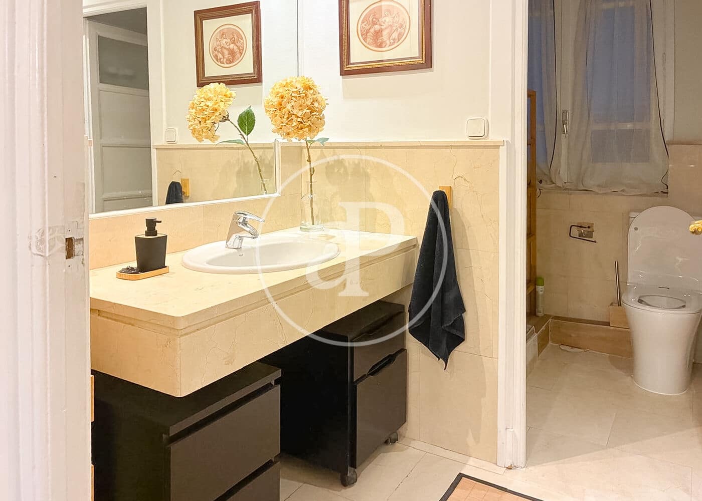 3 slaapkamer Appartement te huur in Madrid stad - € 4.500 (Ref: 10115672)