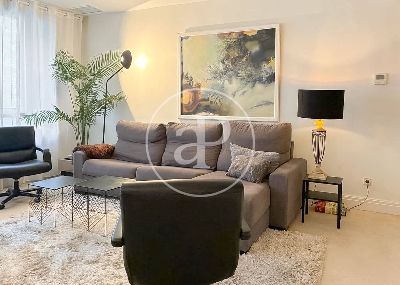 3 slaapkamer Appartement te huur in Madrid stad - € 4.500 (Ref: 10115672)