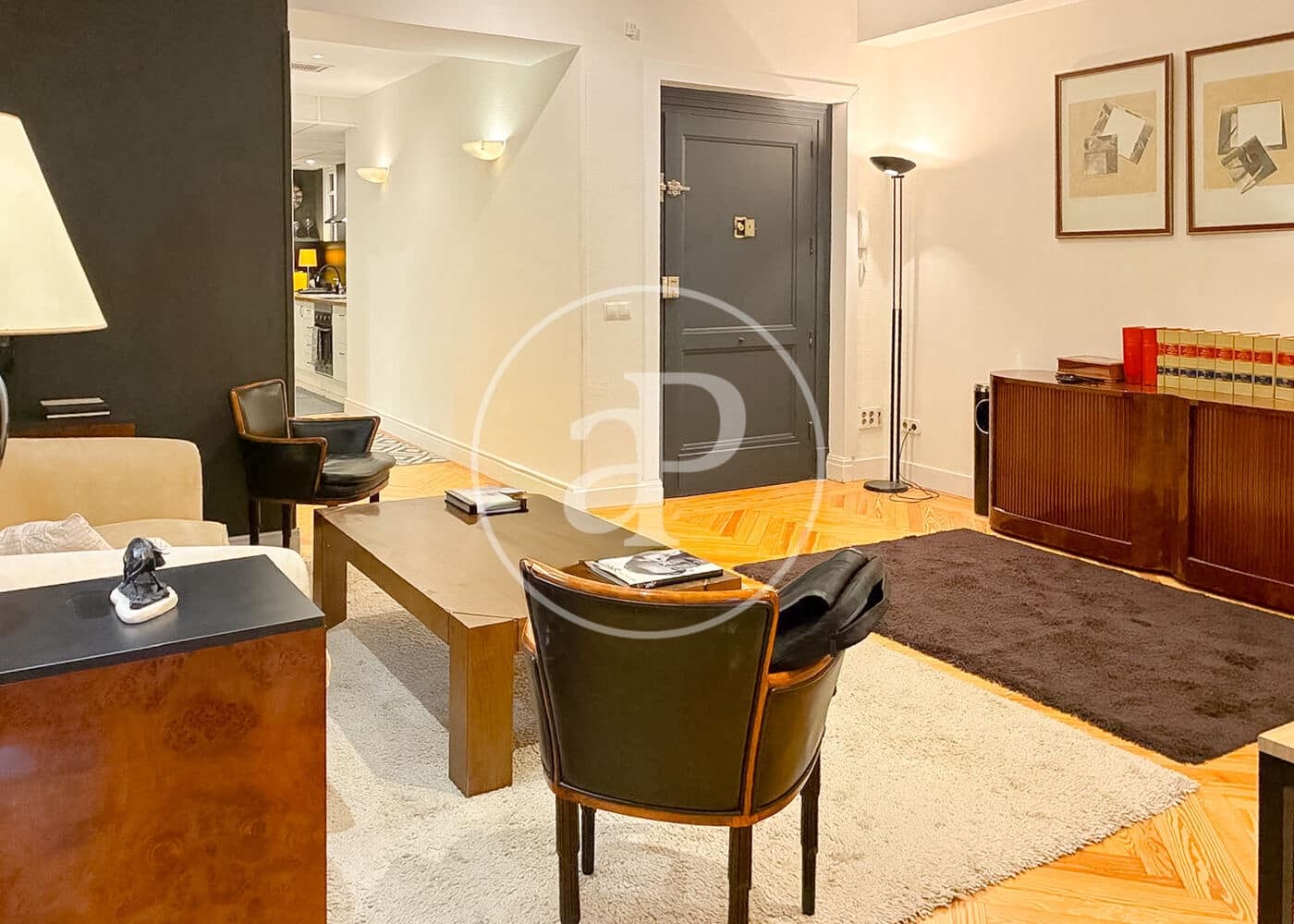 3 slaapkamer Appartement te huur in Madrid stad - € 4.500 (Ref: 10115672)