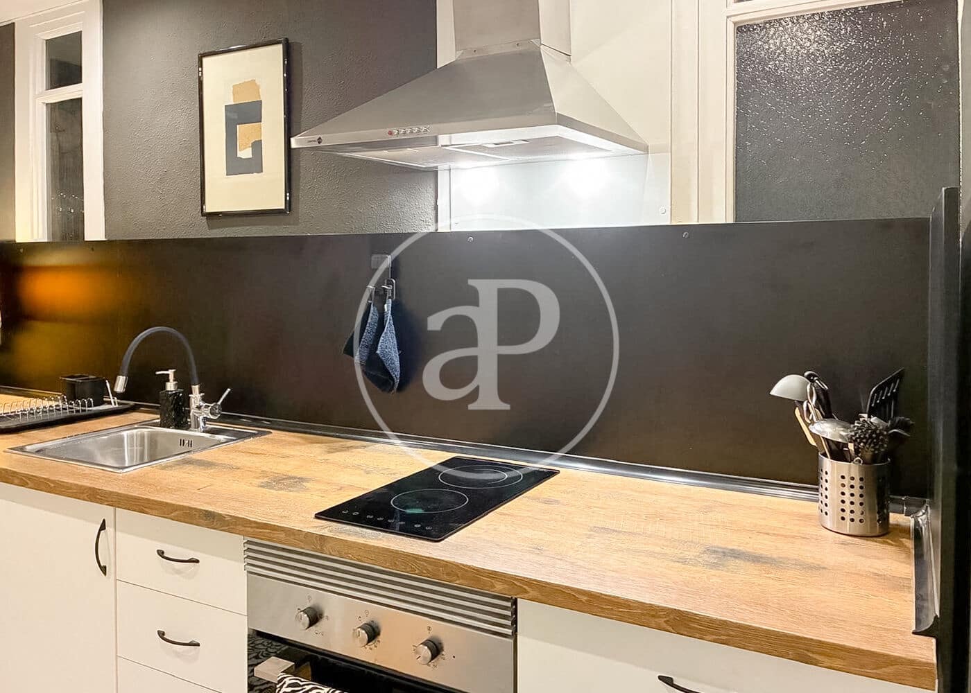 3 slaapkamer Appartement te huur in Madrid stad - € 4.500 (Ref: 10115672)