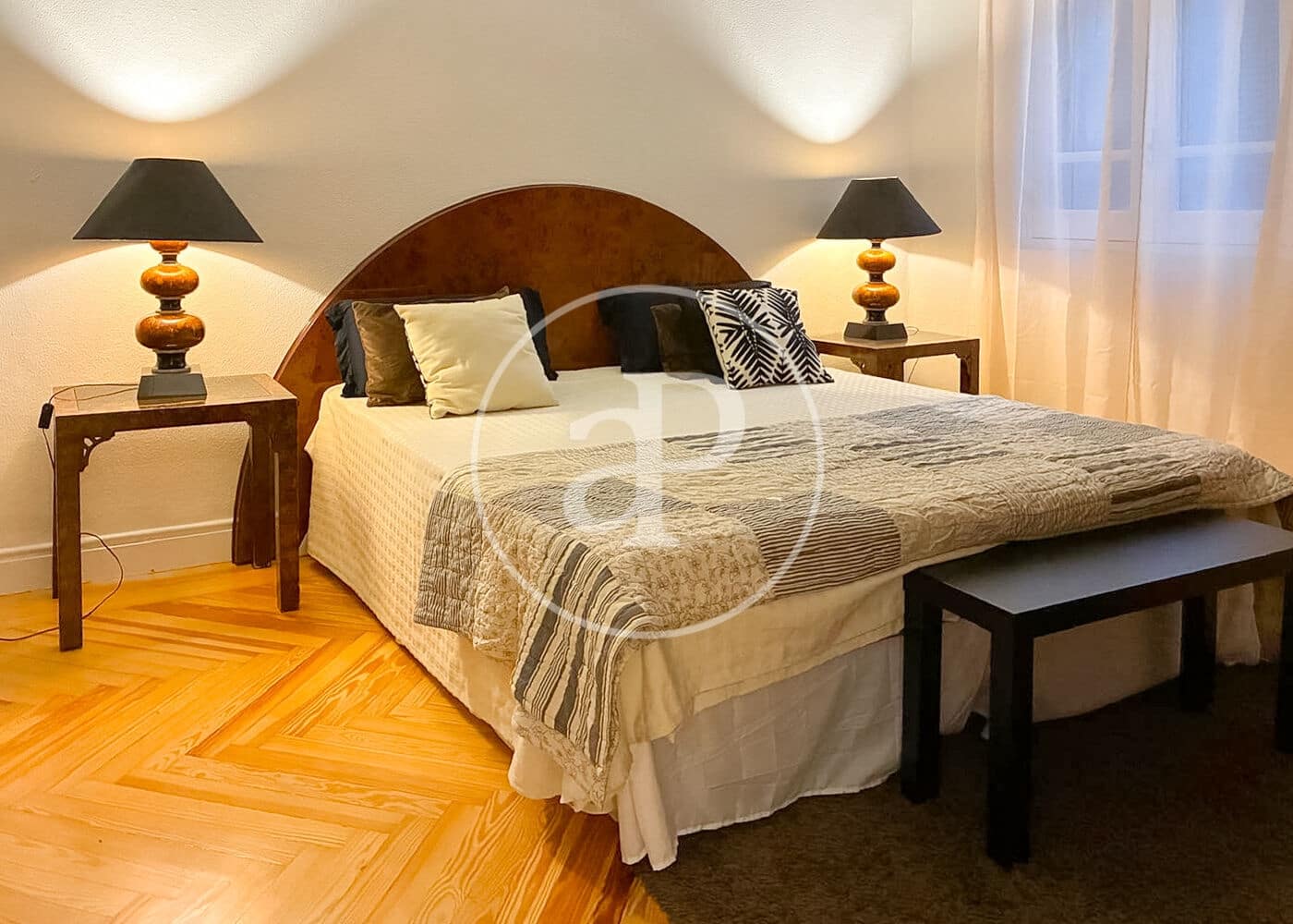 3 slaapkamer Appartement te huur in Madrid stad - € 4.500 (Ref: 10115672)