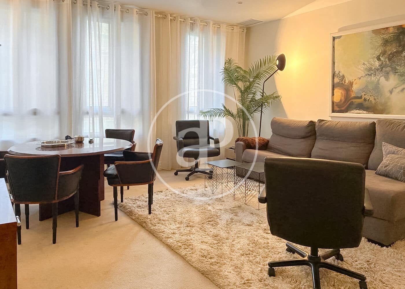 3 slaapkamer Appartement te huur in Madrid stad - € 4.500 (Ref: 10115672)