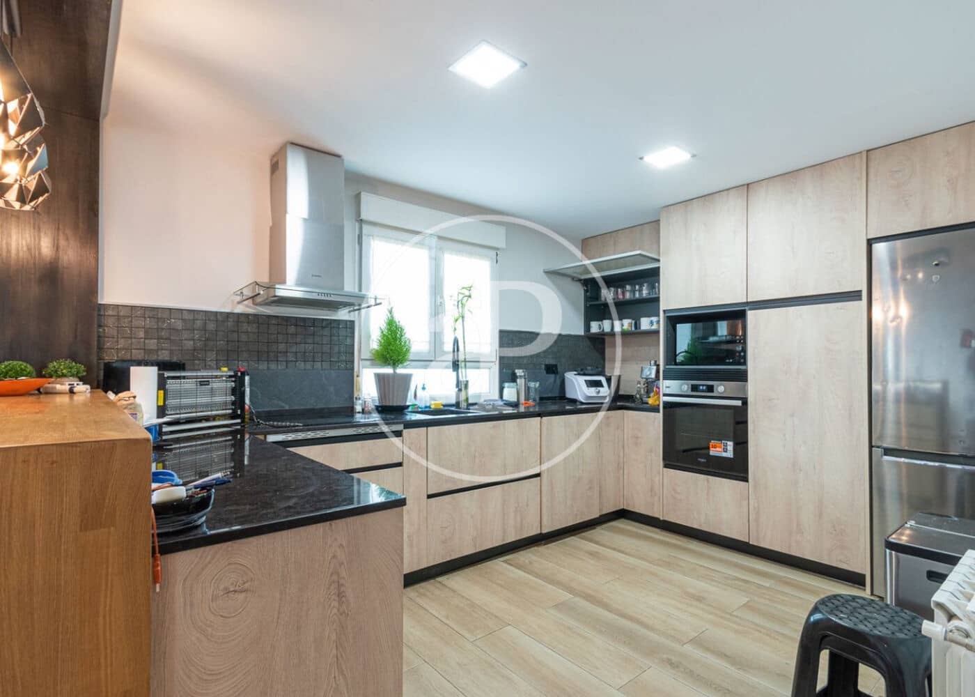 4 bedroom Villa for sale in Torrejon de Ardoz with garage - € 640,000 (Ref: 10115673)