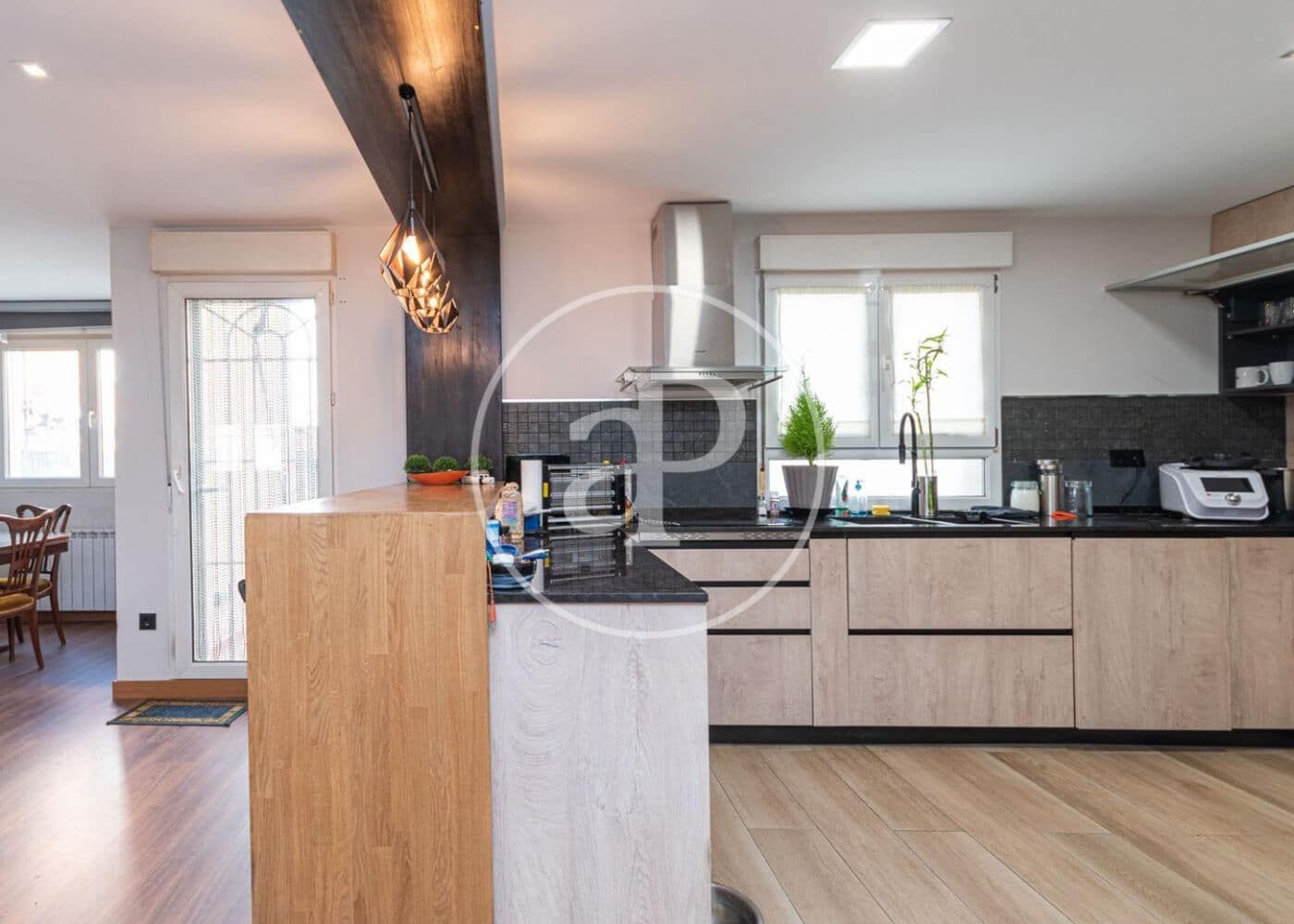 4 bedroom Villa for sale in Torrejon de Ardoz with garage - € 640,000 (Ref: 10115673)