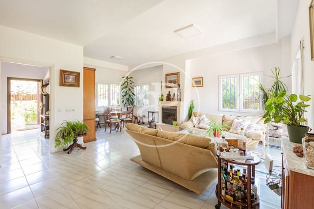 6 quarto Apartamento para venda em Aravaca, Madrid cidade - 1 250 000 € (Ref: 10115674)