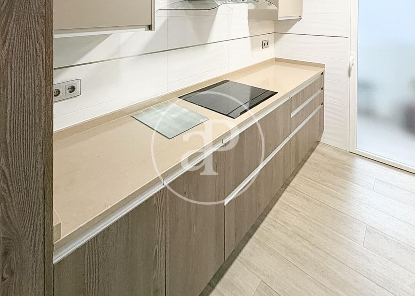 Apartamento de 4 habitaciones en Madrid ciudad en venta con piscina garaje - 1.200.000 € (Ref: 10115677)