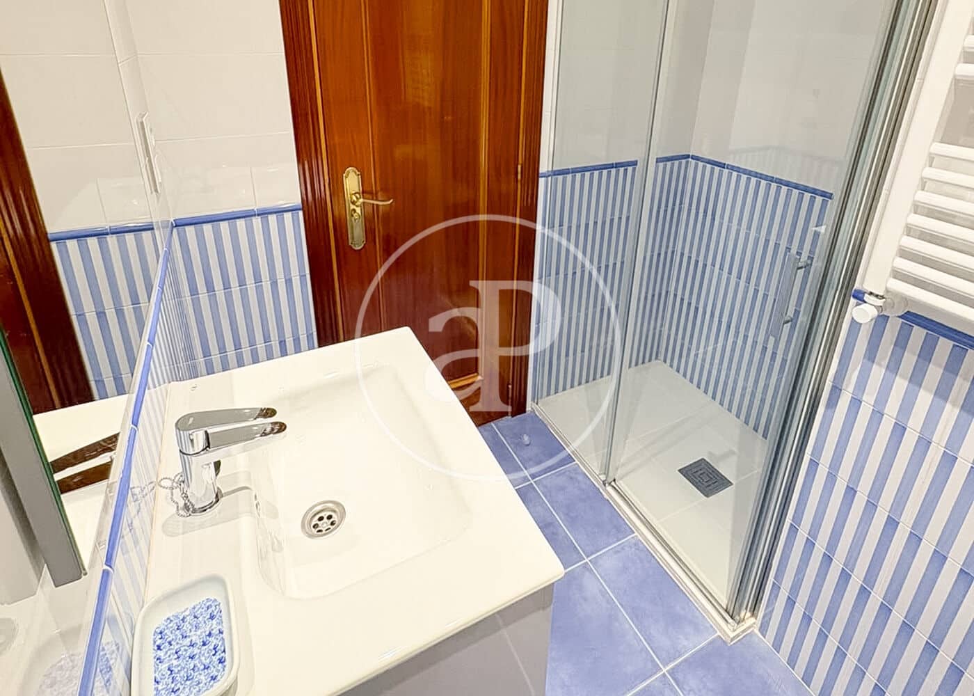 Apartamento de 4 habitaciones en Madrid ciudad en venta con piscina garaje - 1.200.000 € (Ref: 10115677)