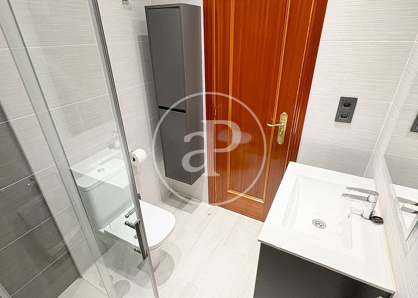 Apartamento de 4 habitaciones en Madrid ciudad en venta con piscina garaje - 1.200.000 € (Ref: 10115677)