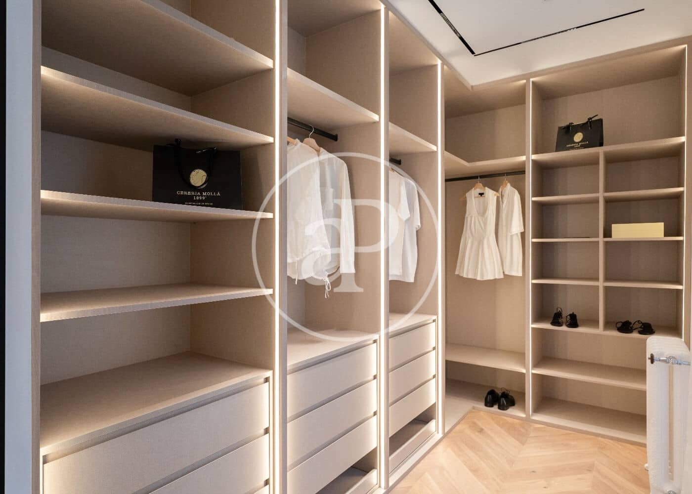 5 bedroom Apartment for sale in Madrid city - € 6,800,000 (Ref: 10115680)