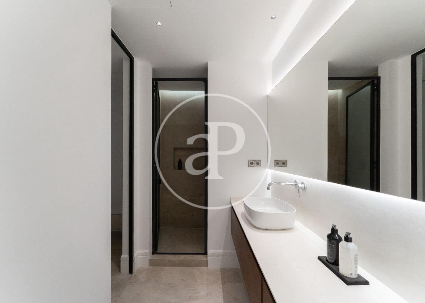 5 bedroom Apartment for sale in Madrid city - € 6,800,000 (Ref: 10115680)