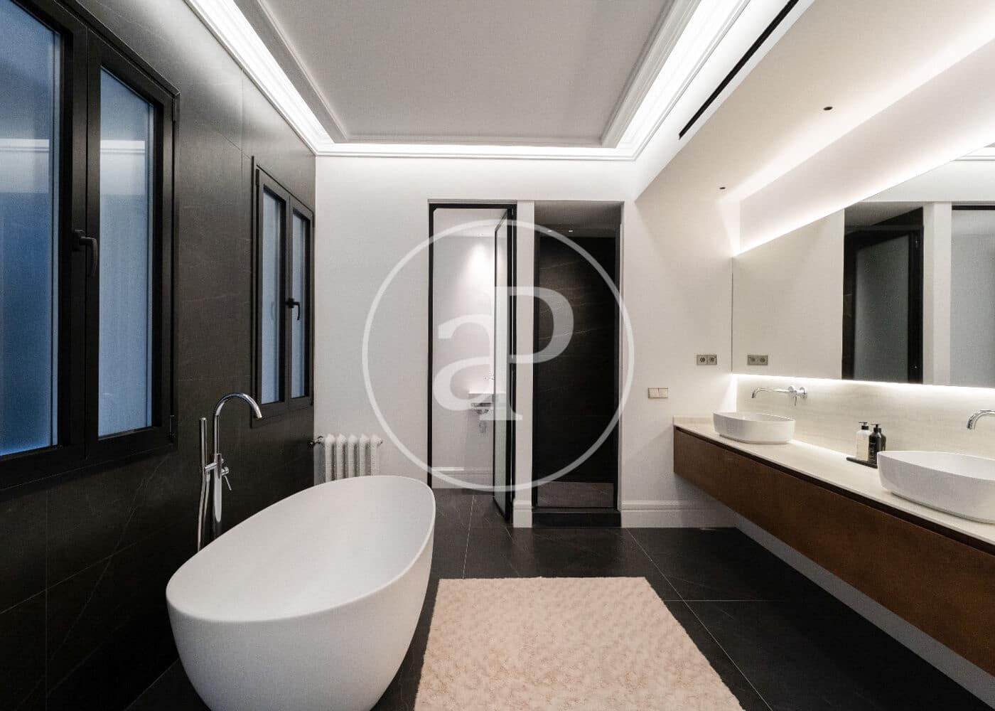 5 bedroom Apartment for sale in Madrid city - € 6,800,000 (Ref: 10115680)