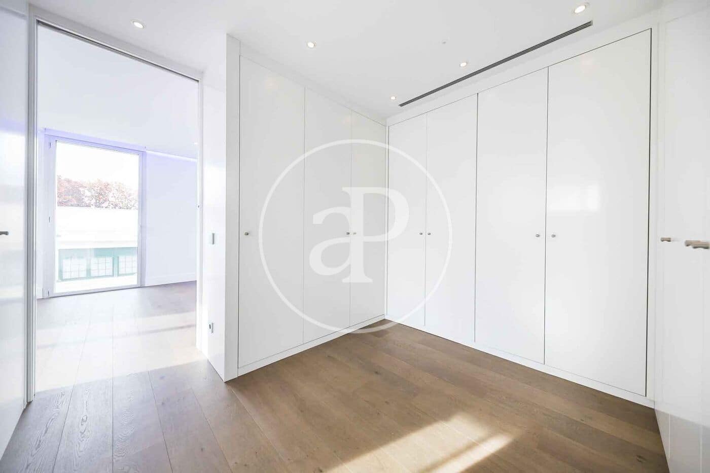 5 sovrum Villa att hyra i Madrid stad med pool garage - 8 000 € (Ref: 10115681)