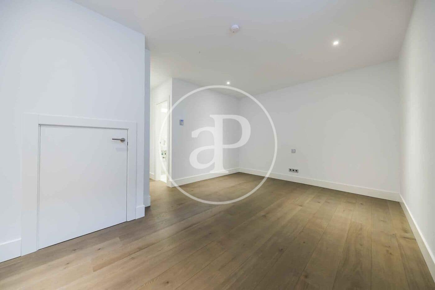 5 sovrum Villa att hyra i Madrid stad med pool garage - 8 000 € (Ref: 10115681)