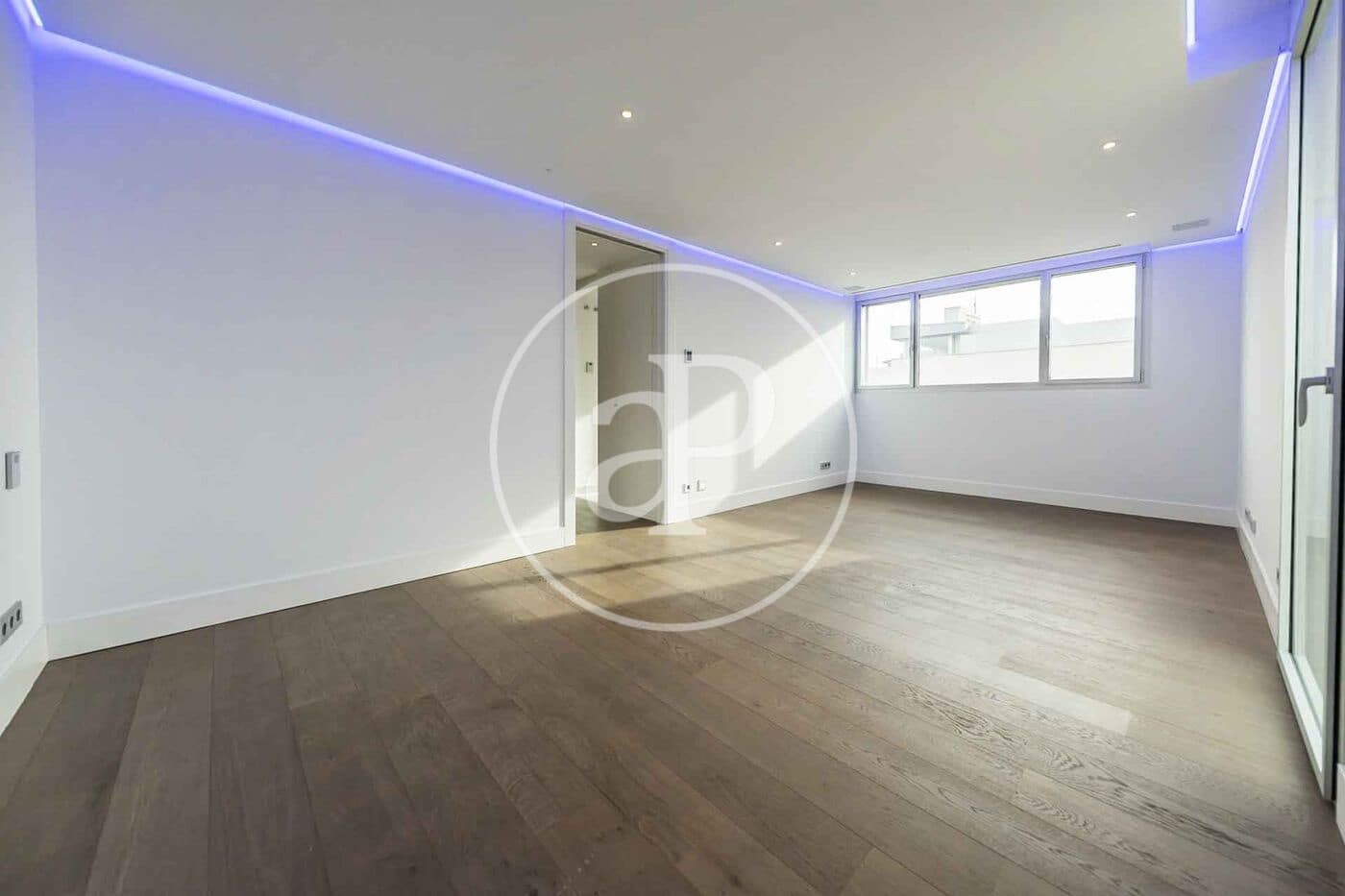 5 sovrum Villa att hyra i Madrid stad med pool garage - 8 000 € (Ref: 10115681)