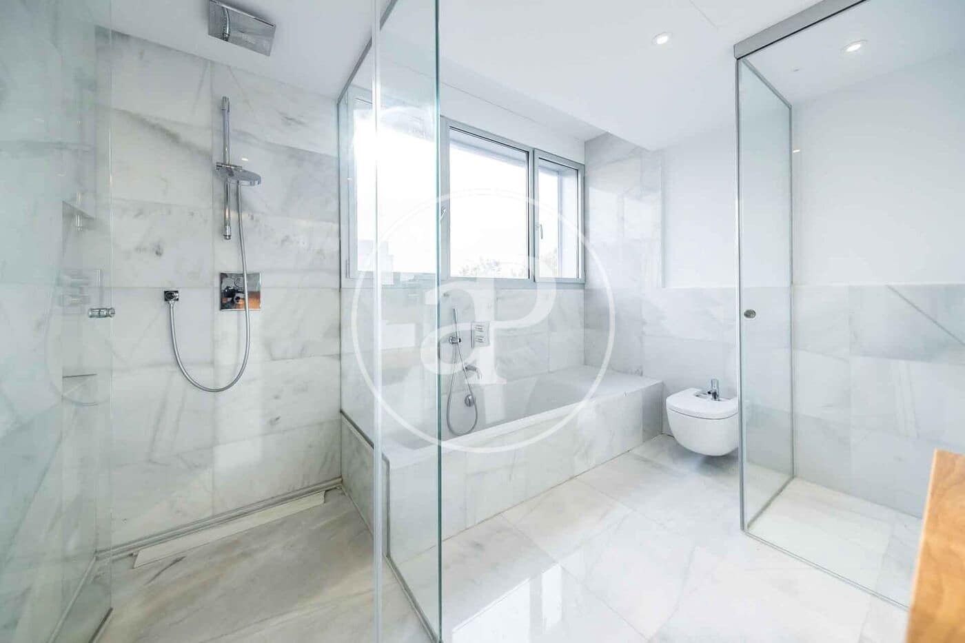 5 sovrum Villa att hyra i Madrid stad med pool garage - 8 000 € (Ref: 10115681)