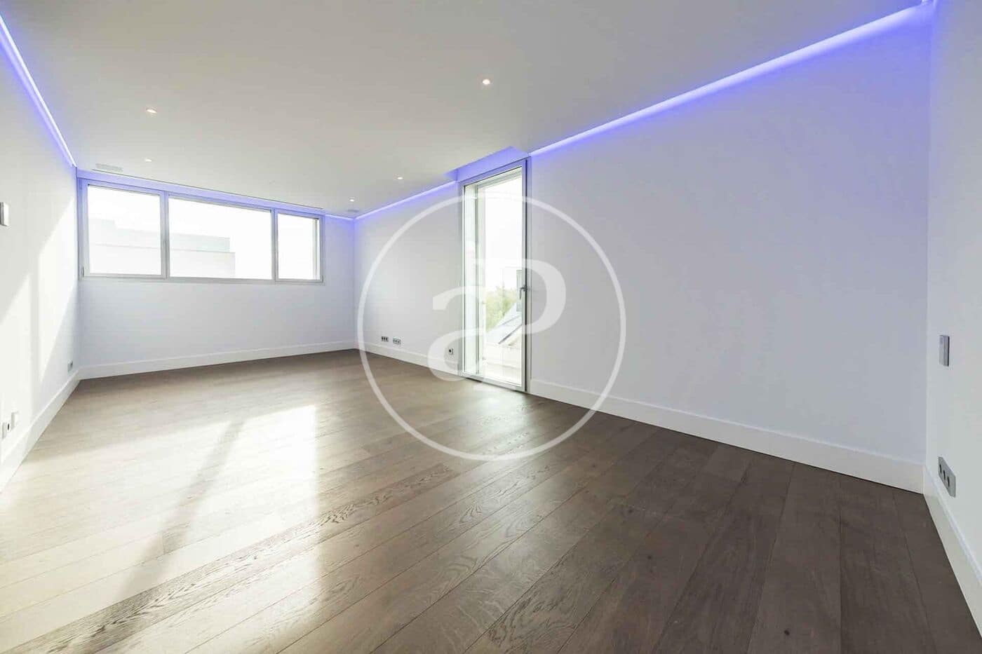 5 sovrum Villa att hyra i Madrid stad med pool garage - 8 000 € (Ref: 10115681)