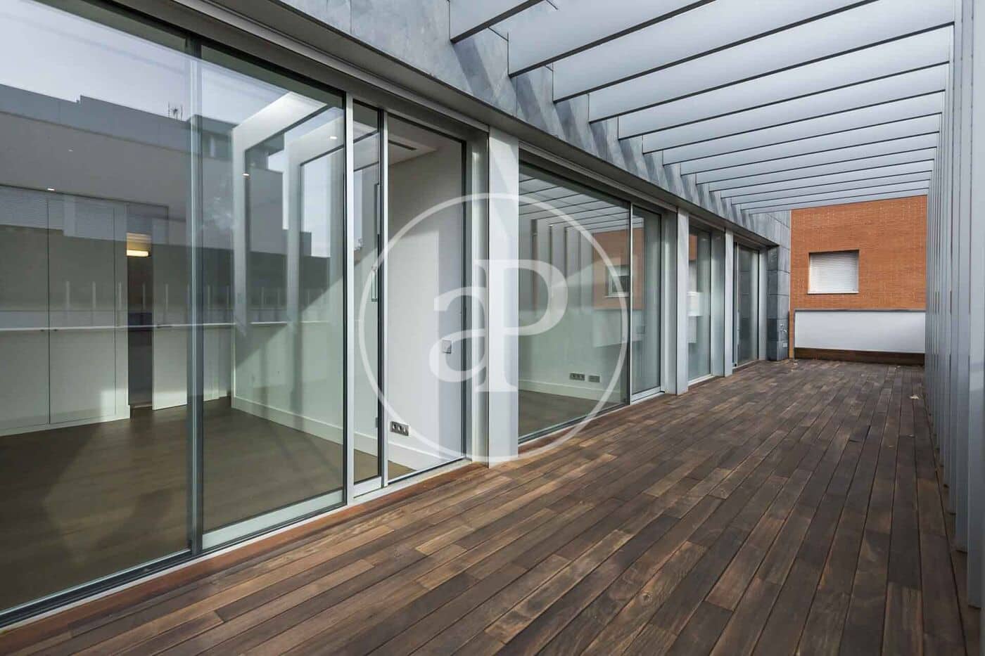 5 sovrum Villa att hyra i Madrid stad med pool garage - 8 000 € (Ref: 10115681)