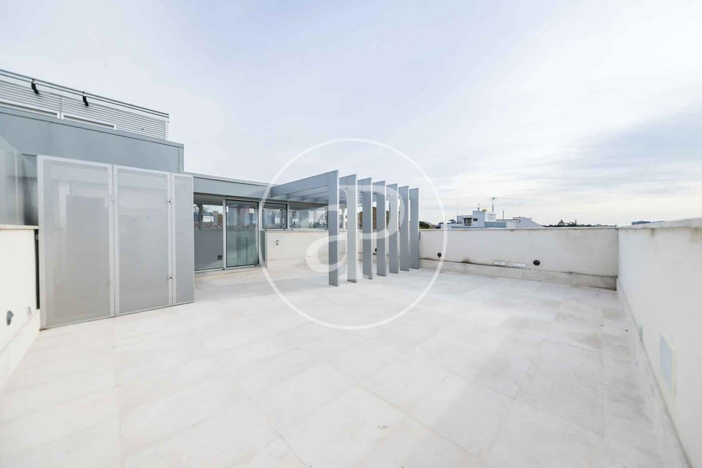 5 sovrum Villa att hyra i Madrid stad med pool garage - 8 000 € (Ref: 10115681)