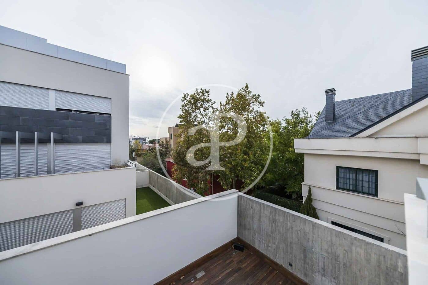 5 sovrum Villa att hyra i Madrid stad med pool garage - 8 000 € (Ref: 10115681)