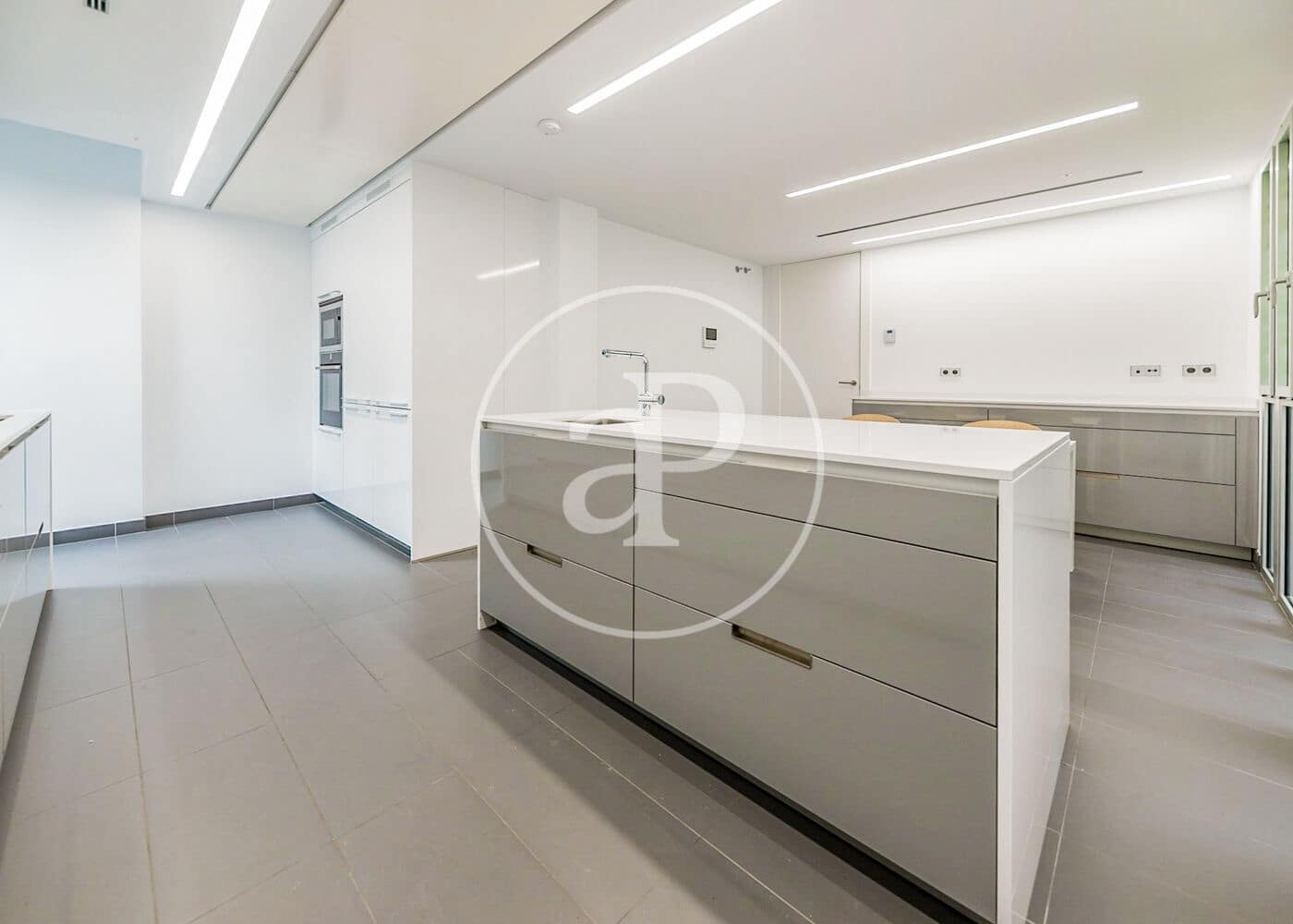 5 camera da letto Villa in vendita in Madrid citta con piscina garage - 3.500.000 € (Rif: 10115682)
