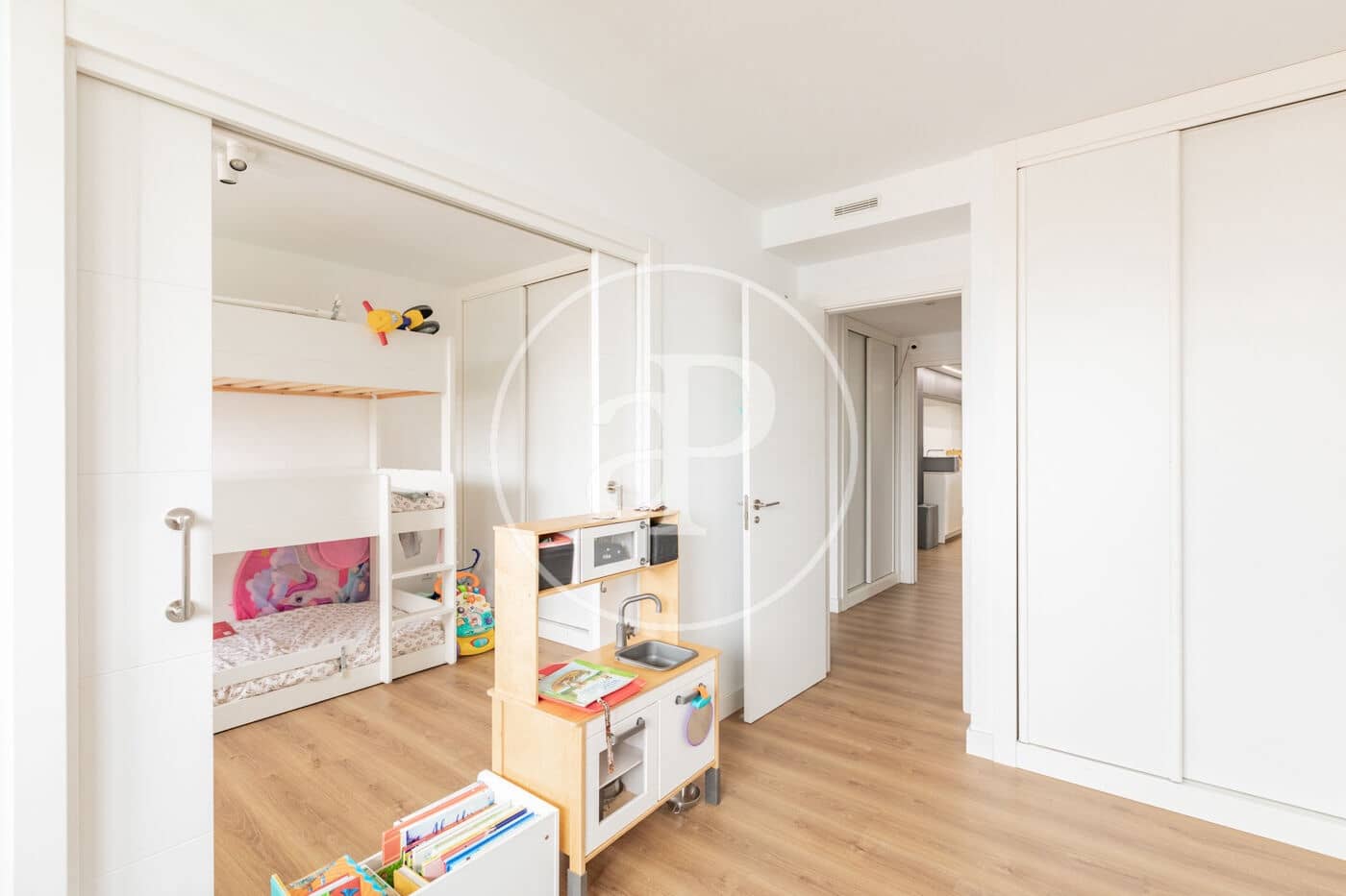 3 quarto Apartamento para venda em Madrid cidade com piscina garagem - 1 260 000 € (Ref: 10119951)