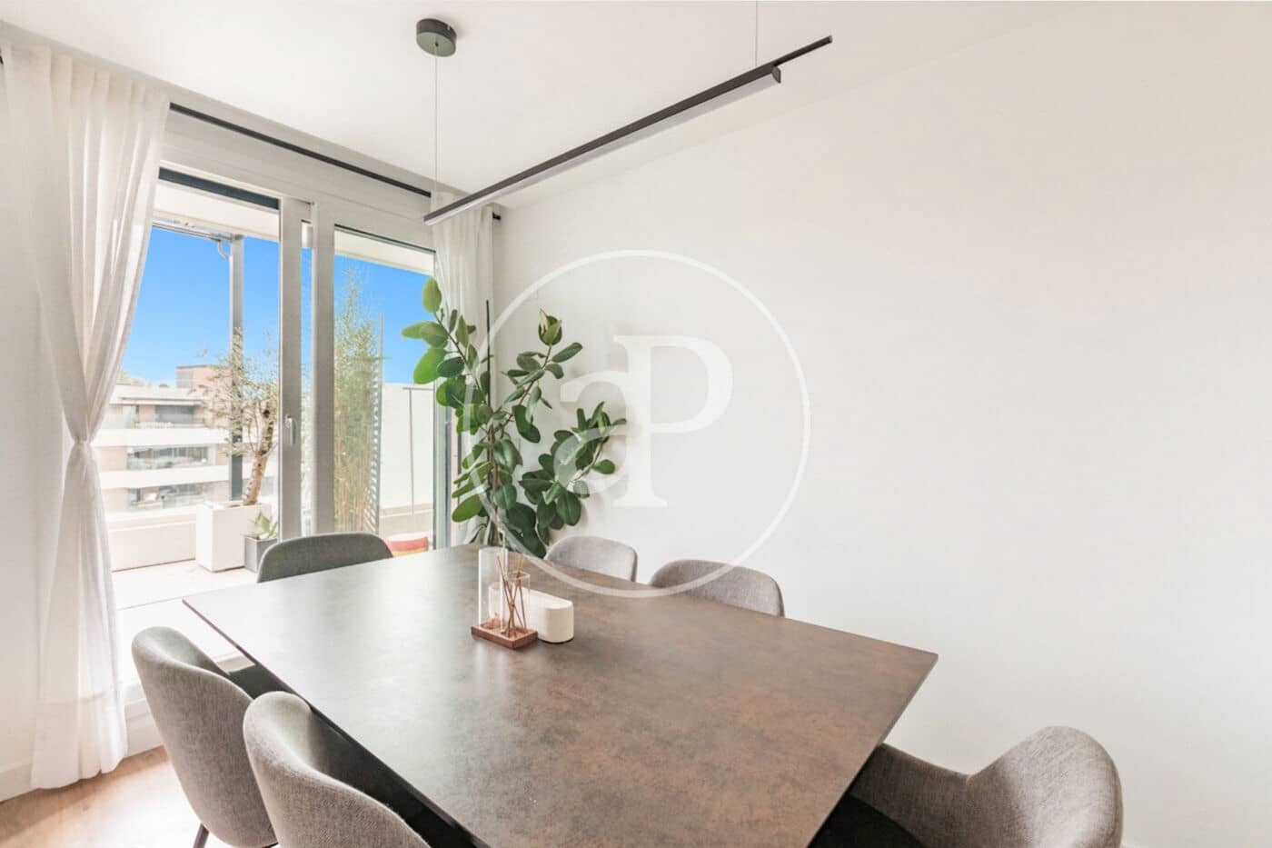 3 quarto Apartamento para venda em Madrid cidade com piscina garagem - 1 260 000 € (Ref: 10119951)